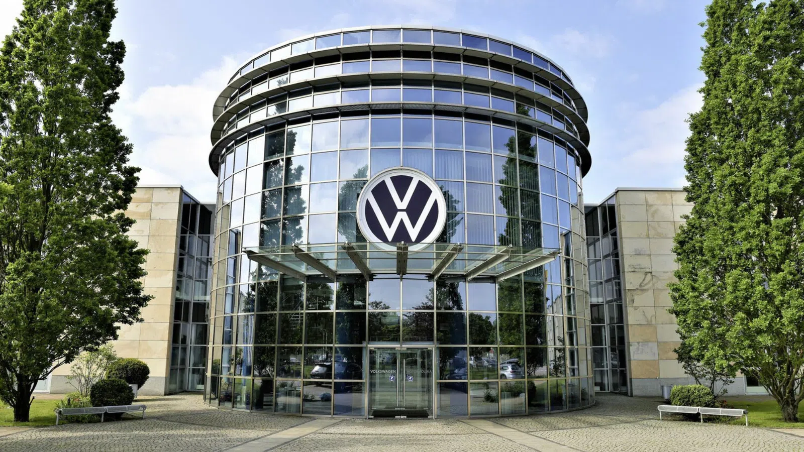 Volkswagen corta 19 mil empregos até ao fim do ano