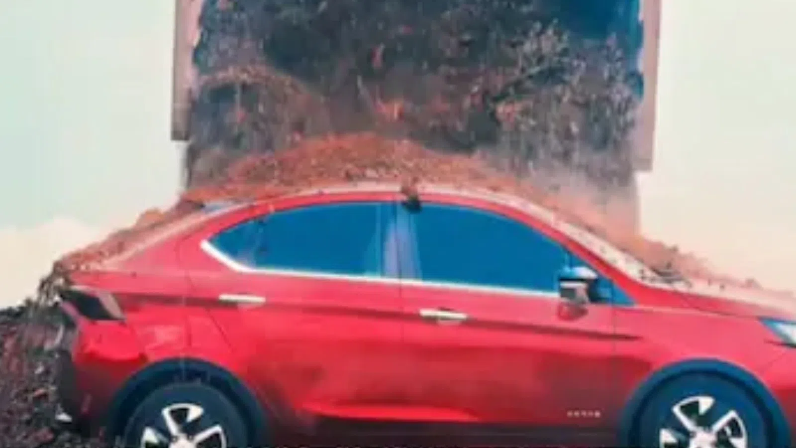 Colocaram 20 toneladas sobre este carro e ele sobreviveu