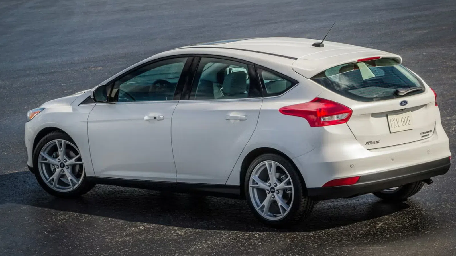 Ford Focus em alerta: 255 mil carros chamados à revisão