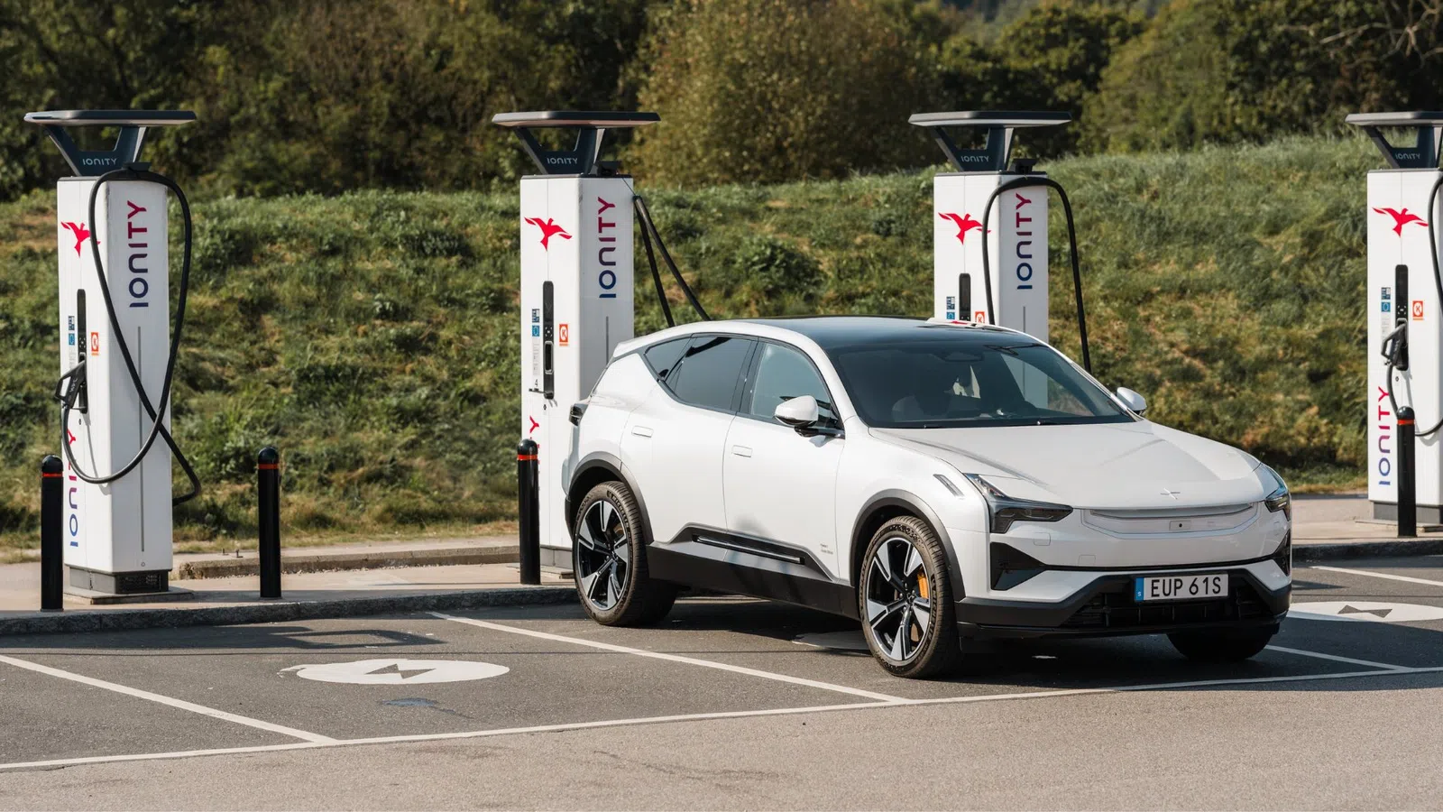 Polestar integra Superchargers Tesla, mas Portugal fica de fora