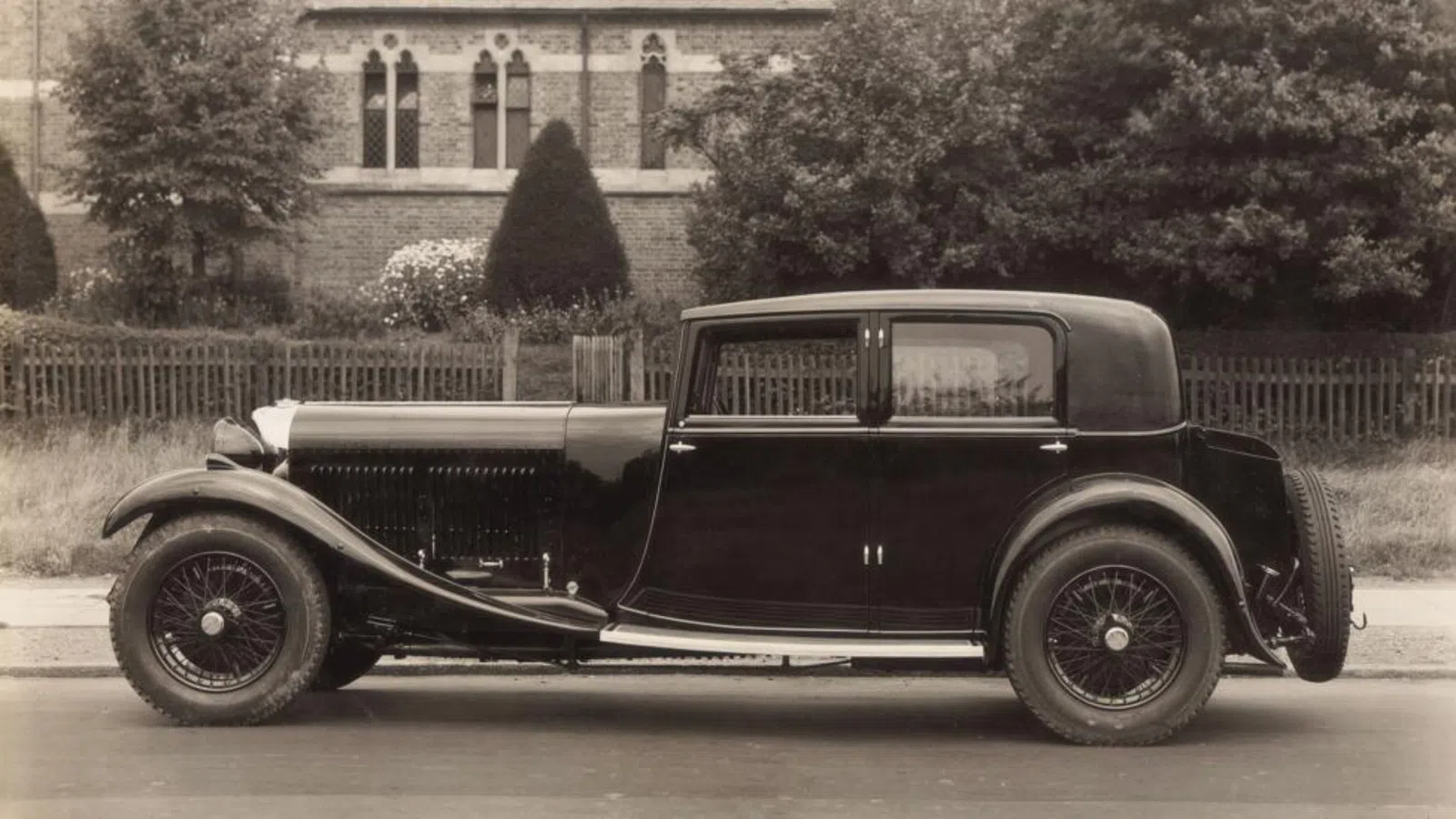 A história da Bentley: o Ano Novo que mudou a marca