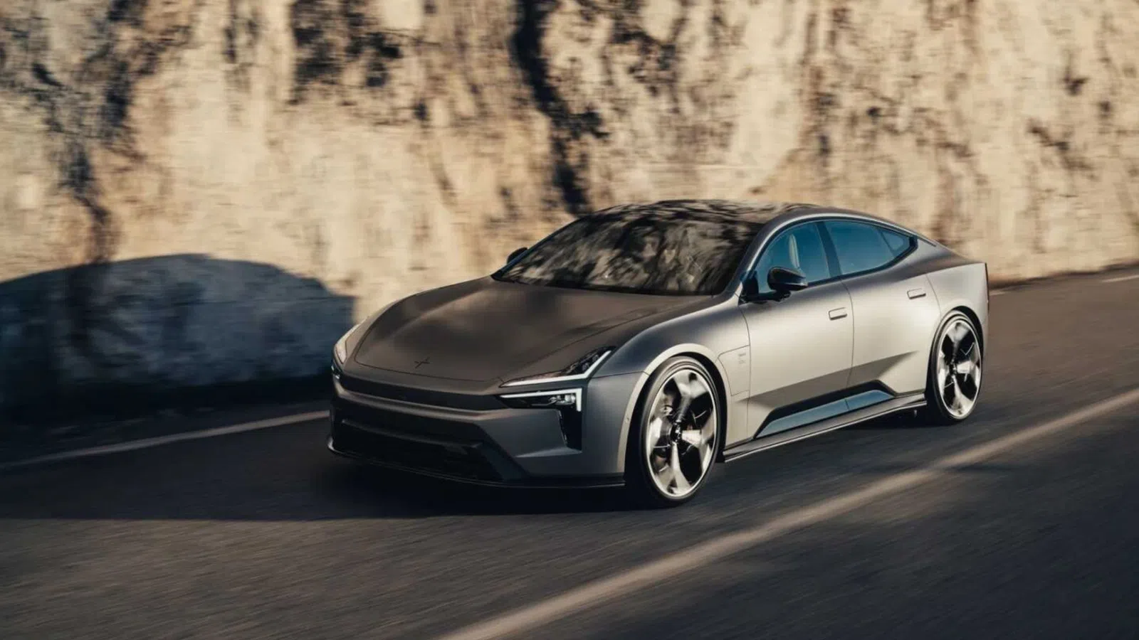 Polestar bate recorde de vendas no início de 2026