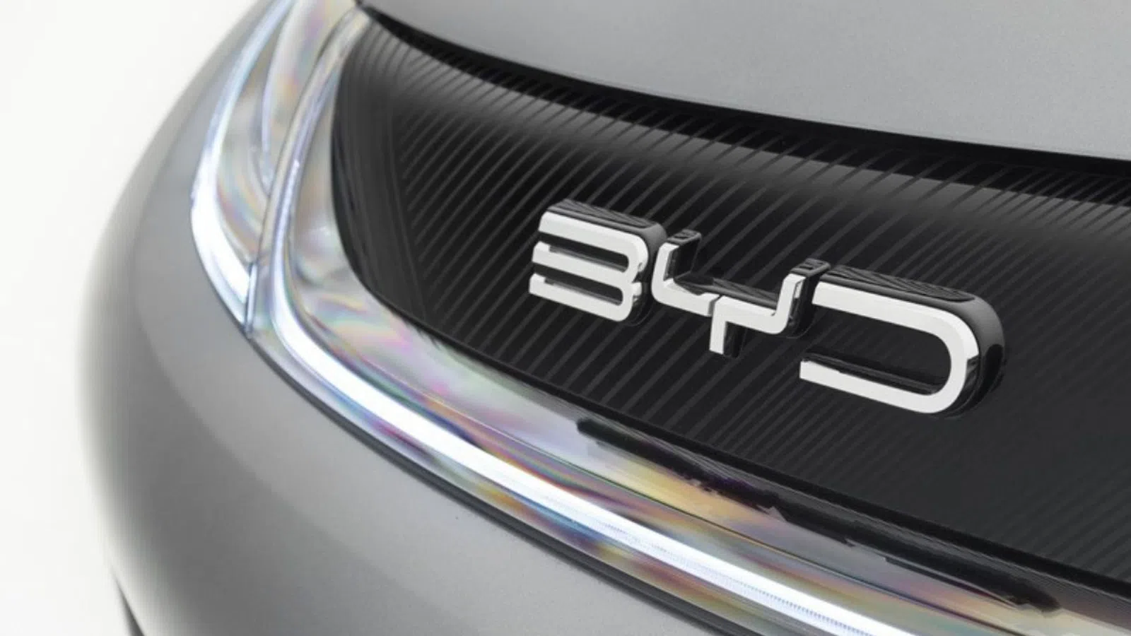 Exportações de carros chineses disparam apesar da crise