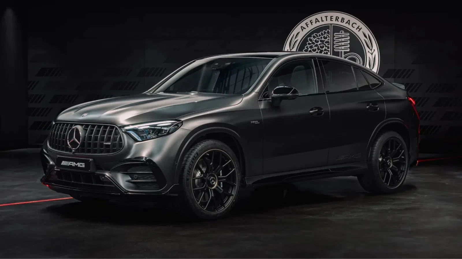 Mercedes-AMG GLC 53 traz modo Drift ao SUV