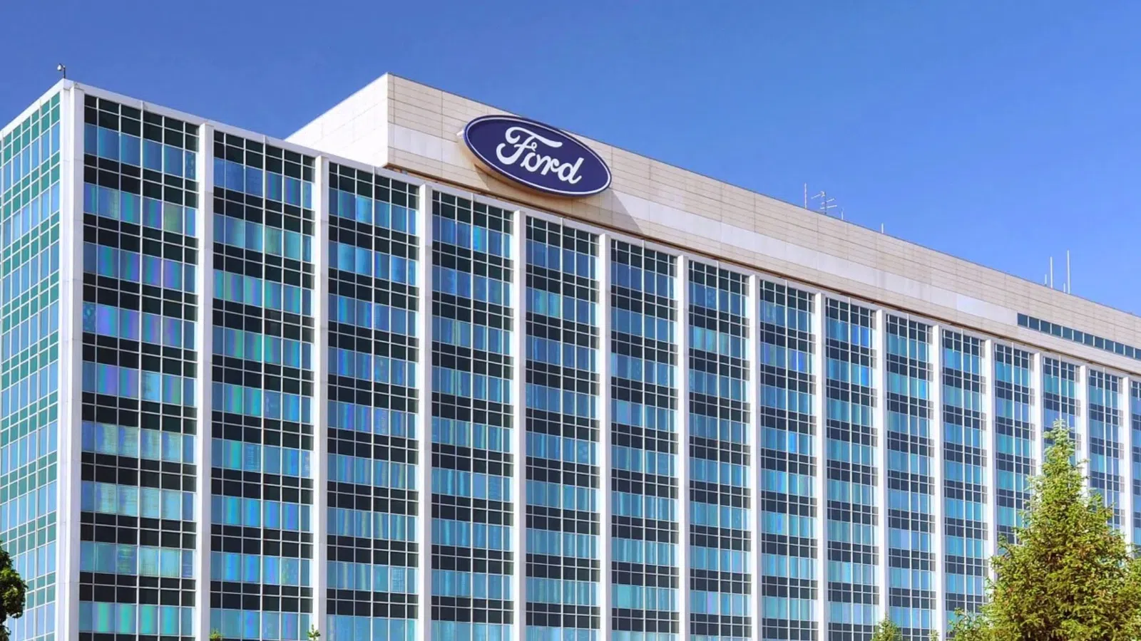 Ford chama 4,3 milhões de carros por falha grave