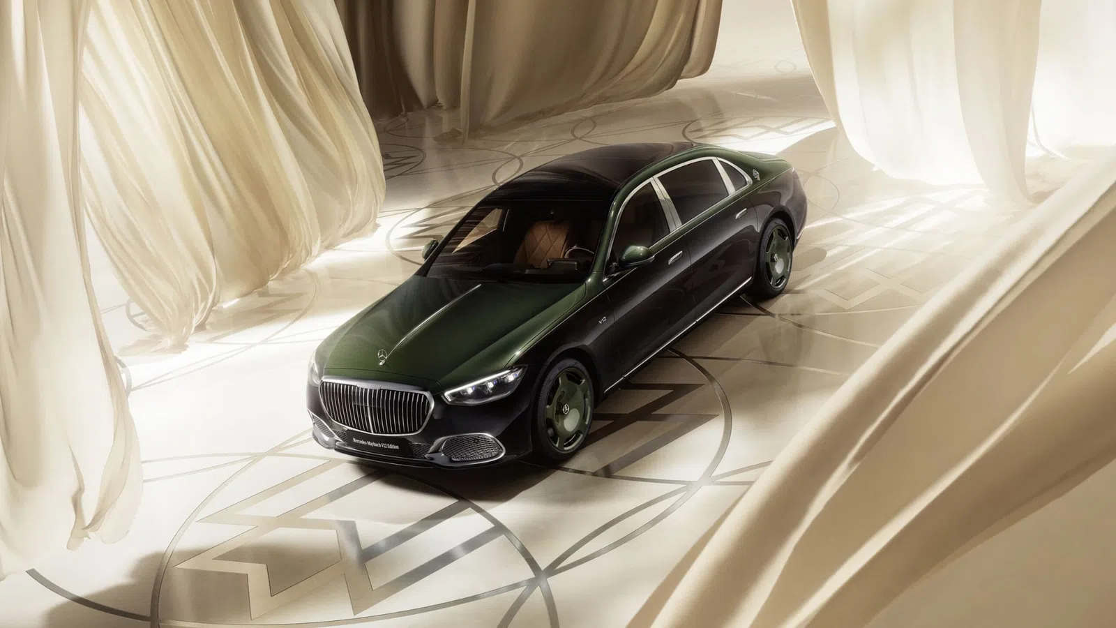 Mercedes lança edição exclusiva do Maybach V12