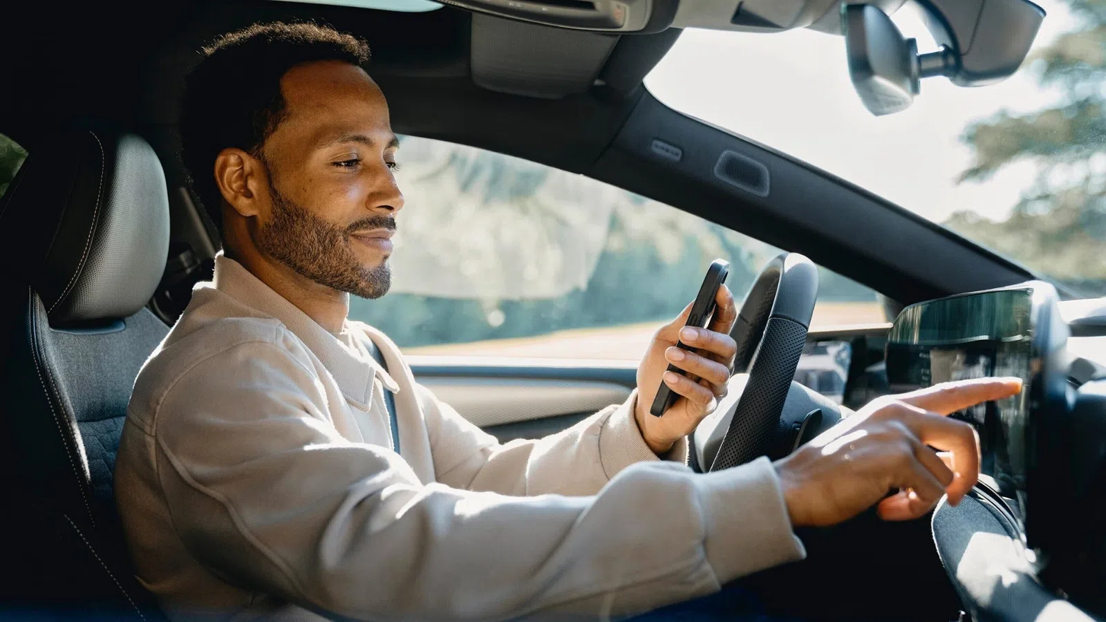 Carros com IA integrada: o que já é possível em 2025