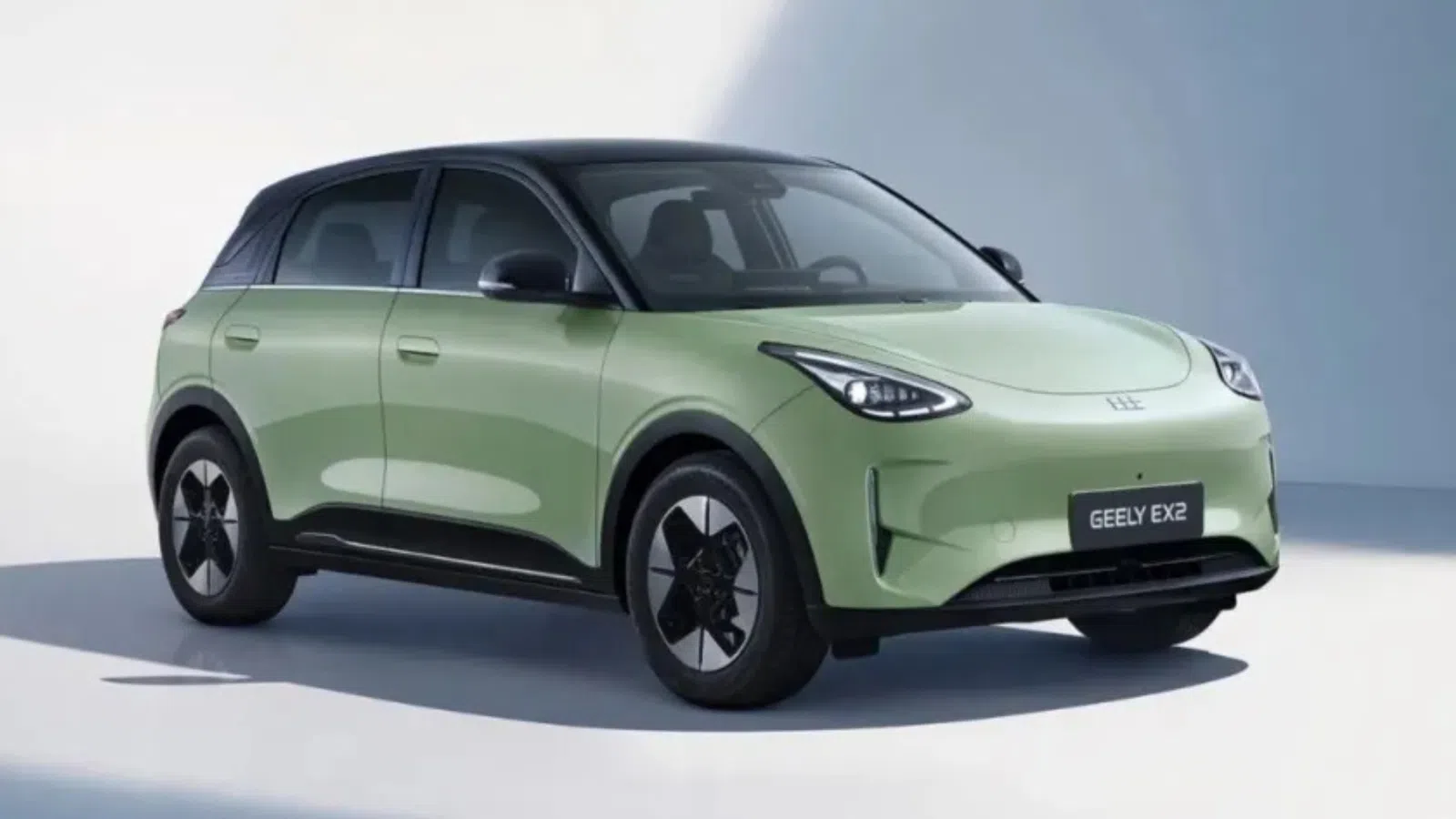 Elétrico mais vendido da China chega à Europa