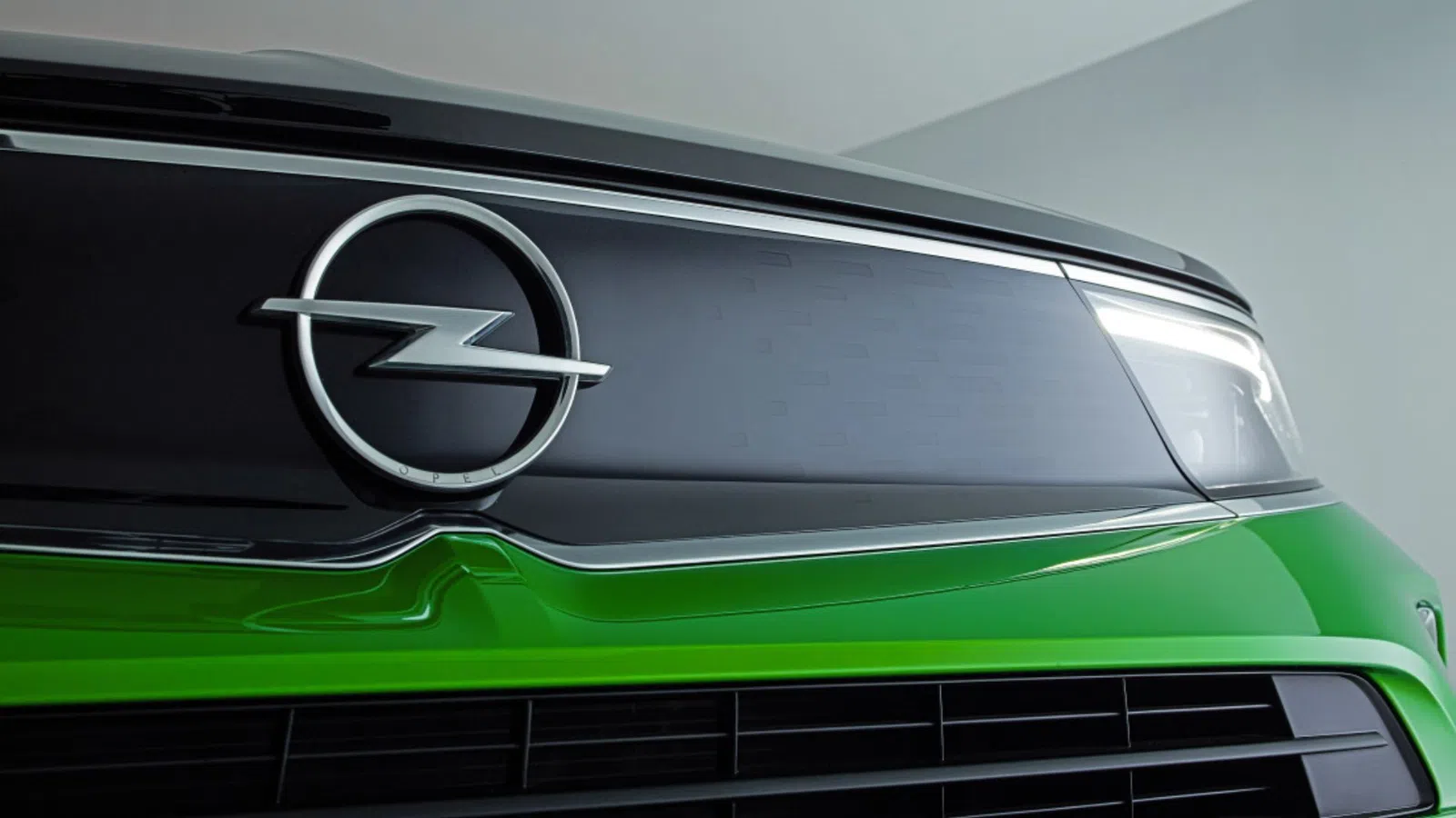 Opel prepara SUV elétrico com tecnologia chinesa