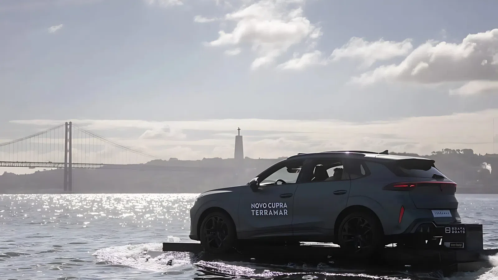 Viu um carro a “flutuar” no Tejo? É o novo Cupra Terramar