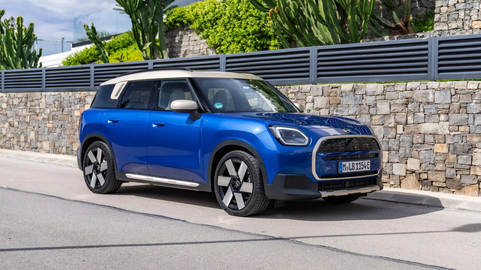 Novo MINI Countryman elétrico passa a ter mais de 500 km