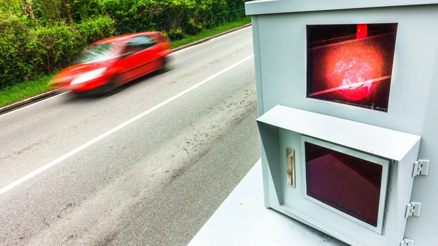 Radar de controlo de velocidade