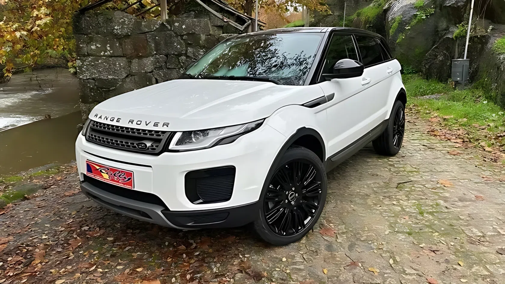 Range rover evoque em branco