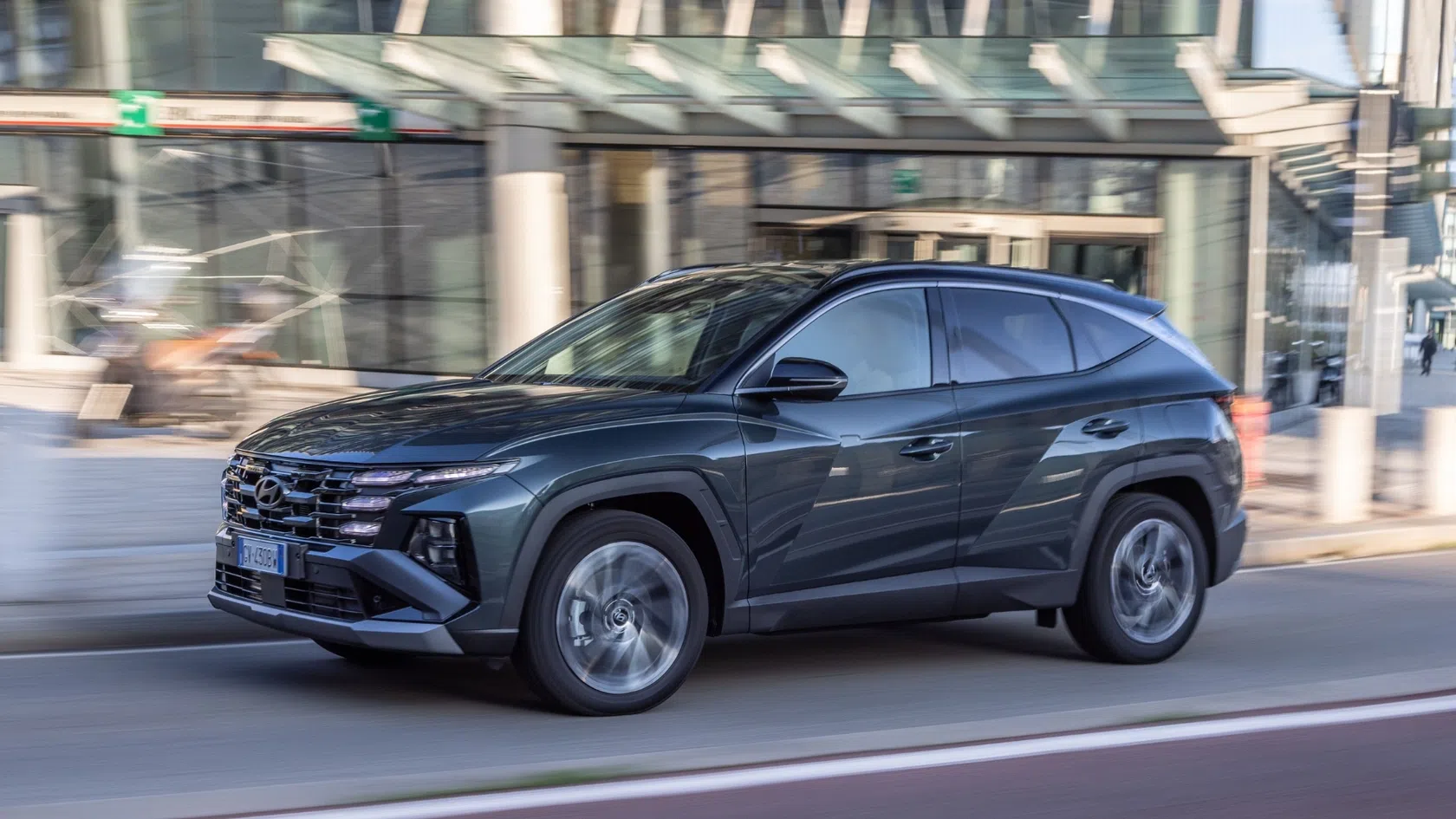 Carro suv familiar hyundai tucson preto