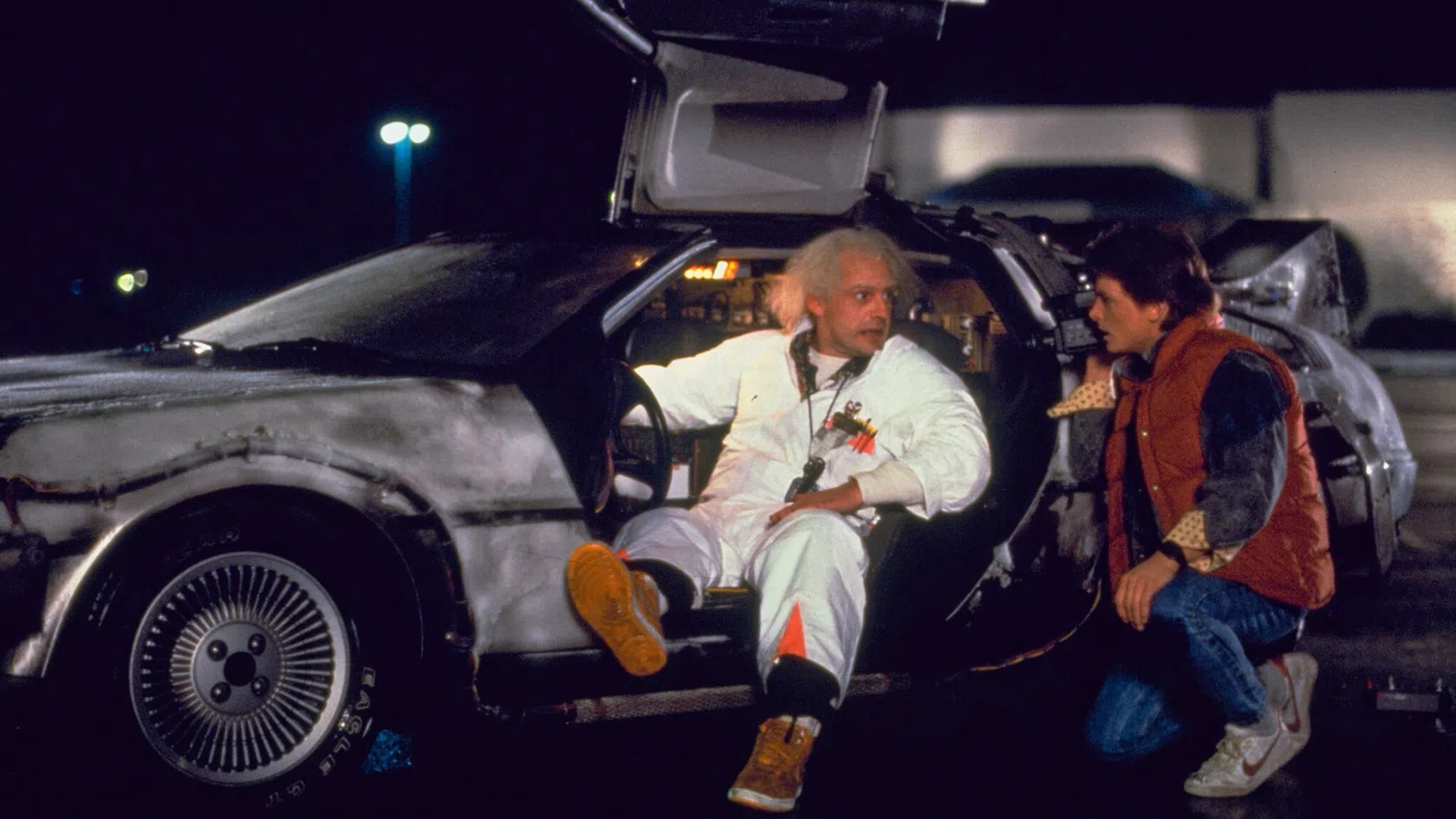 Carro Delorean dmc-12 no filme regresso ao futuro