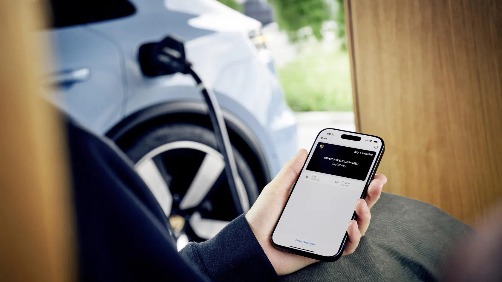 Chave do carro no telemóvel Porsche Macan 2026