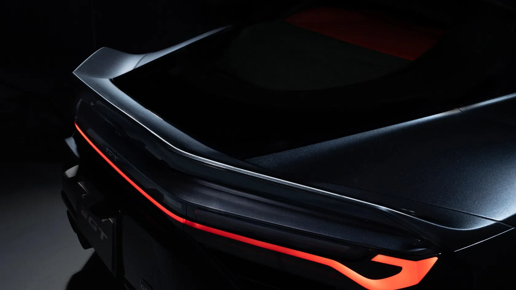 Toyota GR GT detalhe traseira