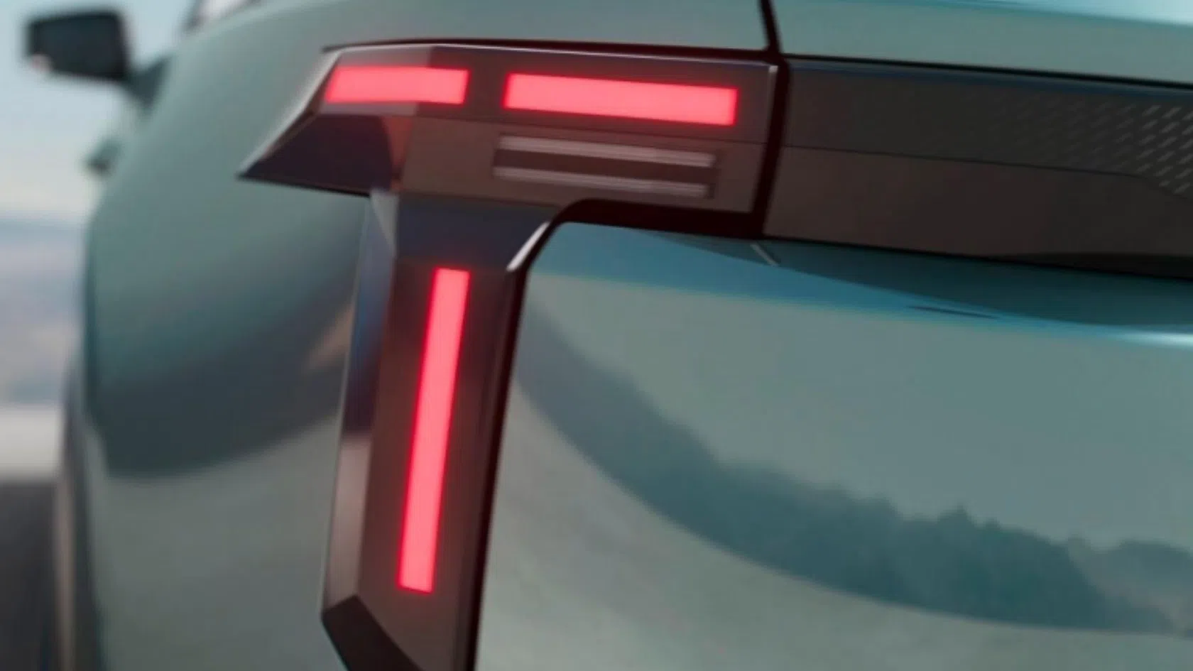 Farolin em T dacia Striker