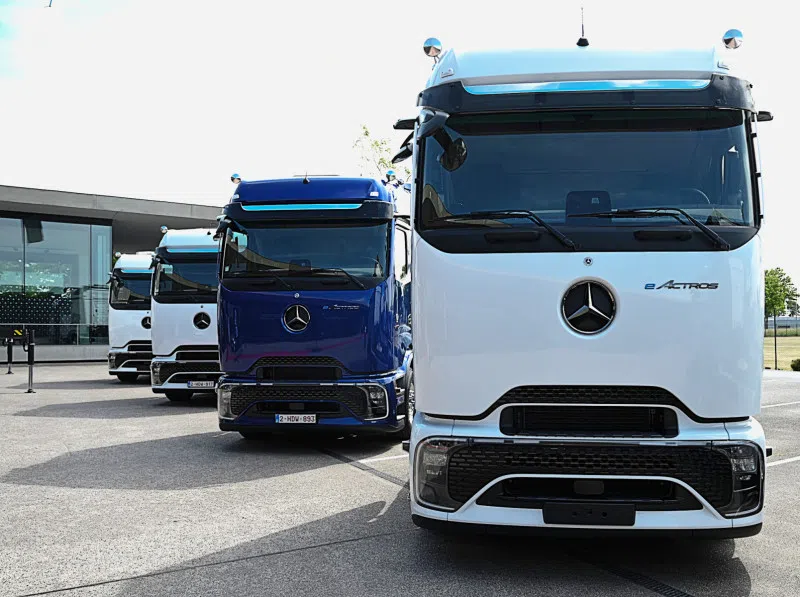 Camião Elétrico Mercedes Benz eActros 600