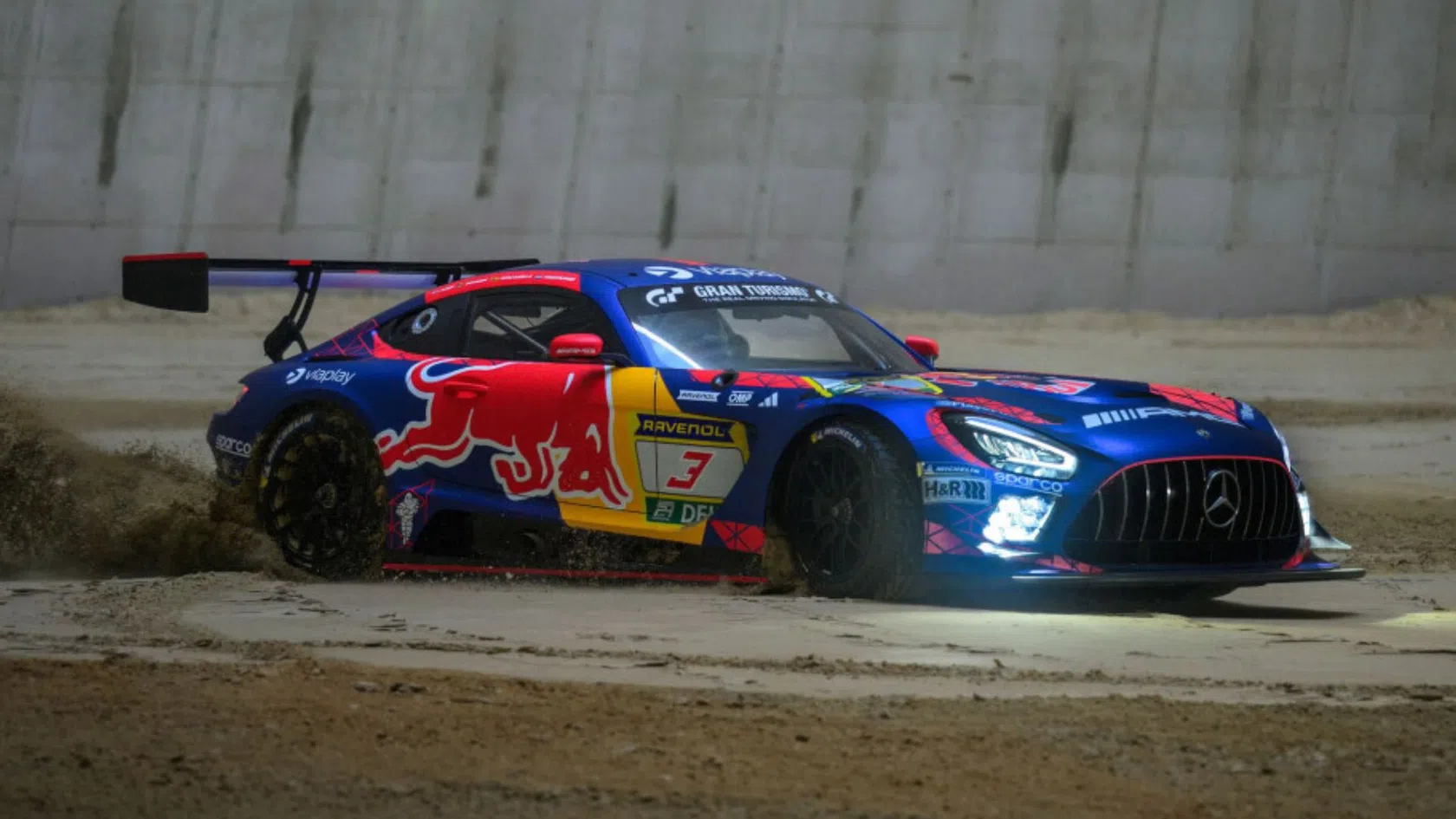 Carro corrida max verstappen pela mercedes