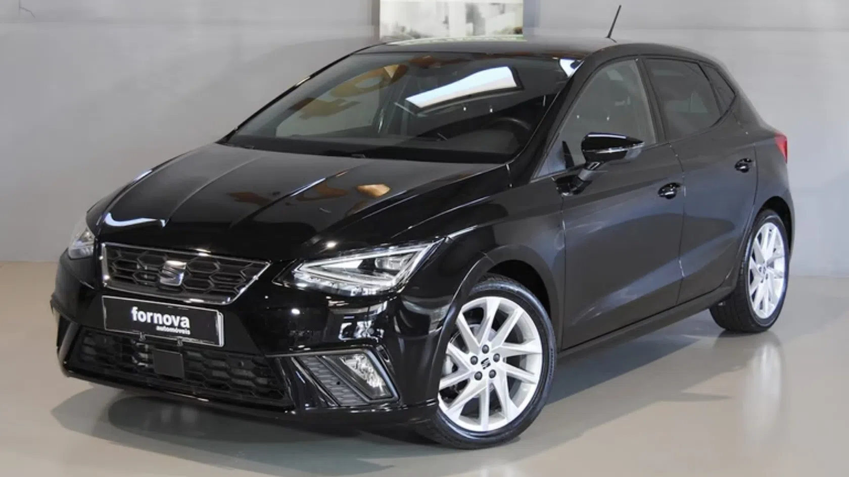 Seat ibiza preto em auto.pt