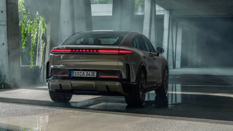 Porsche Cayenne Coupé elétrico chega com 1.156 cv