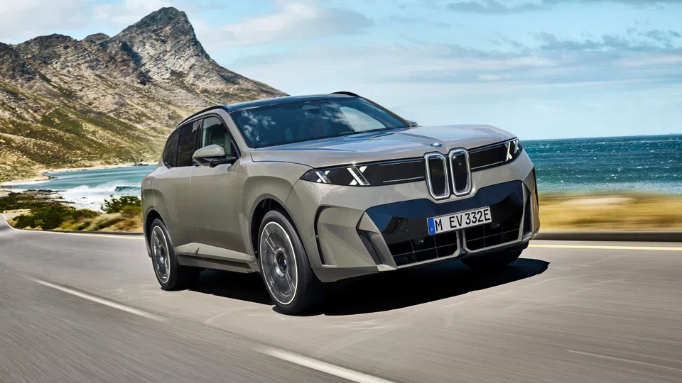 Novo BMW X5 já tem data de chegada a Portugal