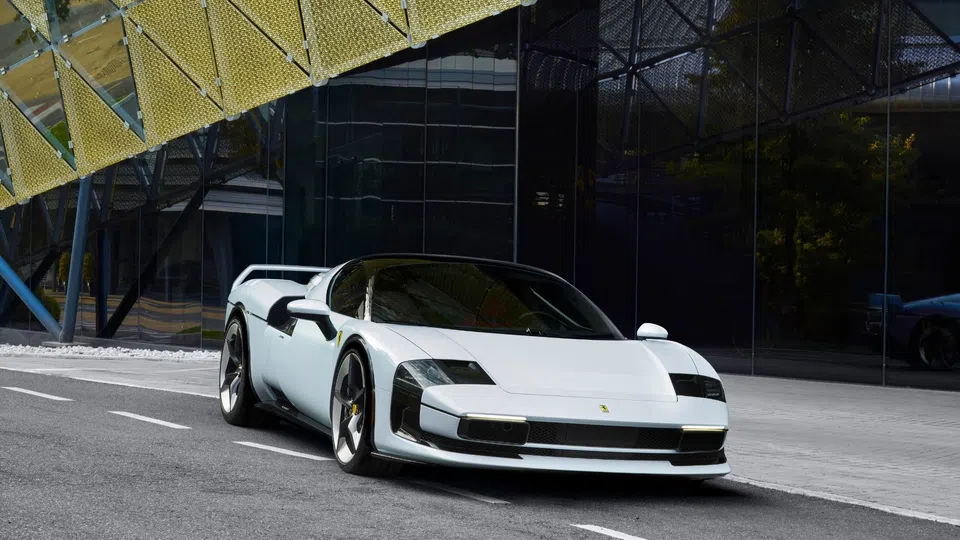 Ferrari apresenta modelo único inspirado no F40