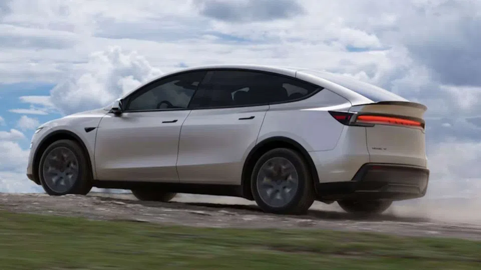 Tesla enfrenta queixas na China