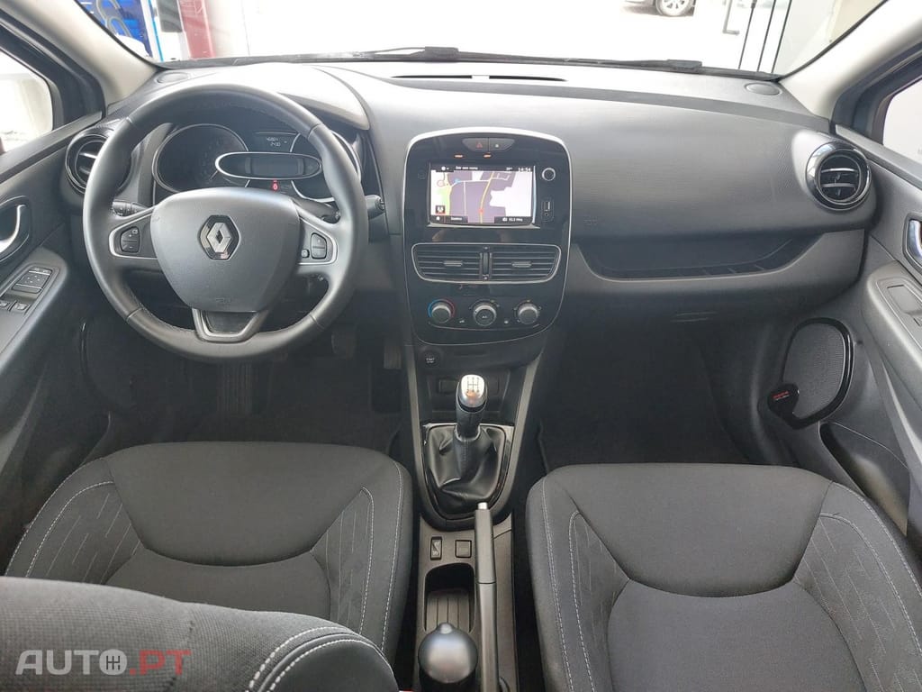 Renault Clio Sport Tourer 0.9 TCE Limited