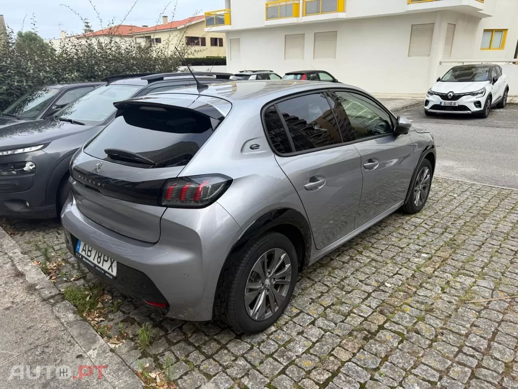 Peugeot 208 Allure