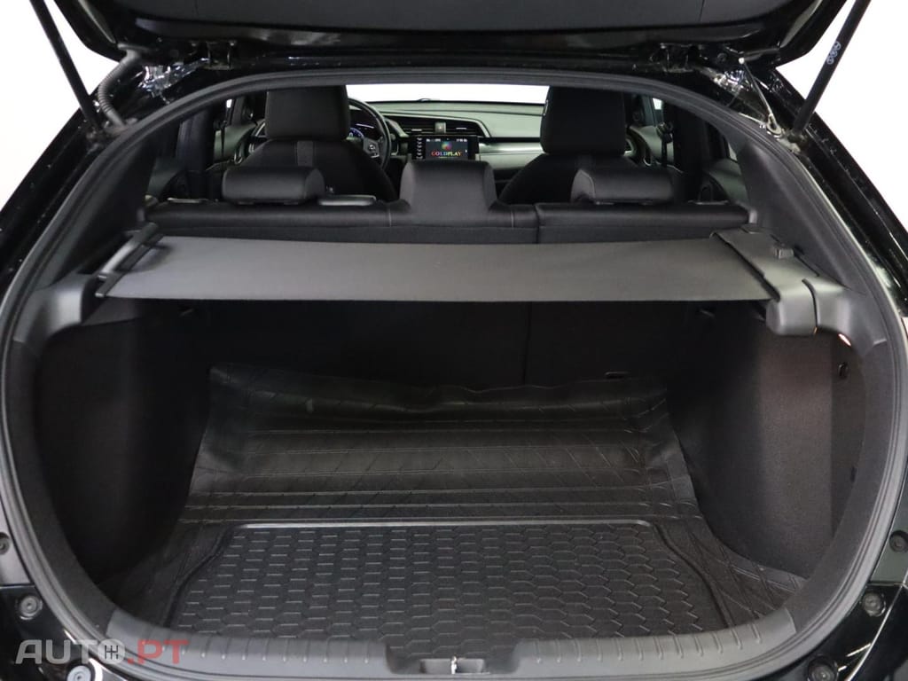 Honda Civic 1.0 i-VTEC Elegance