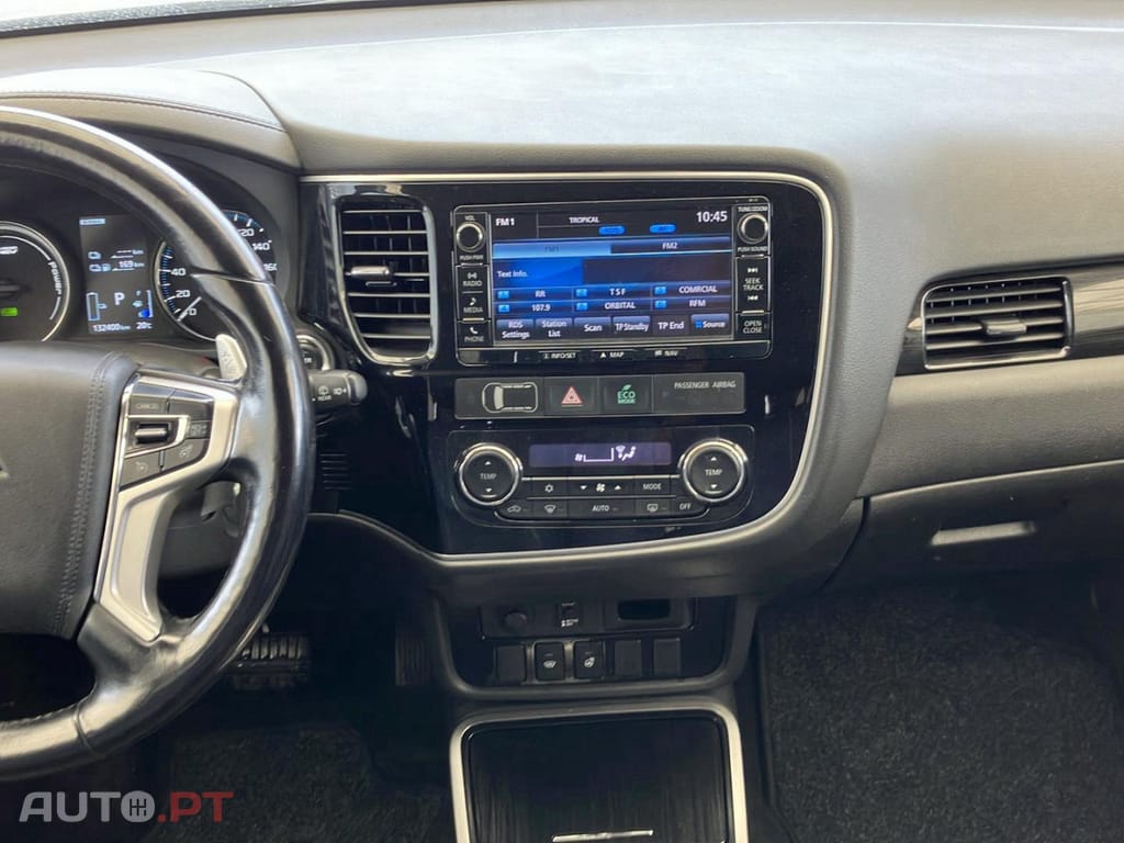 Mitsubishi Outlander 2.0 PHEV Intense Navi