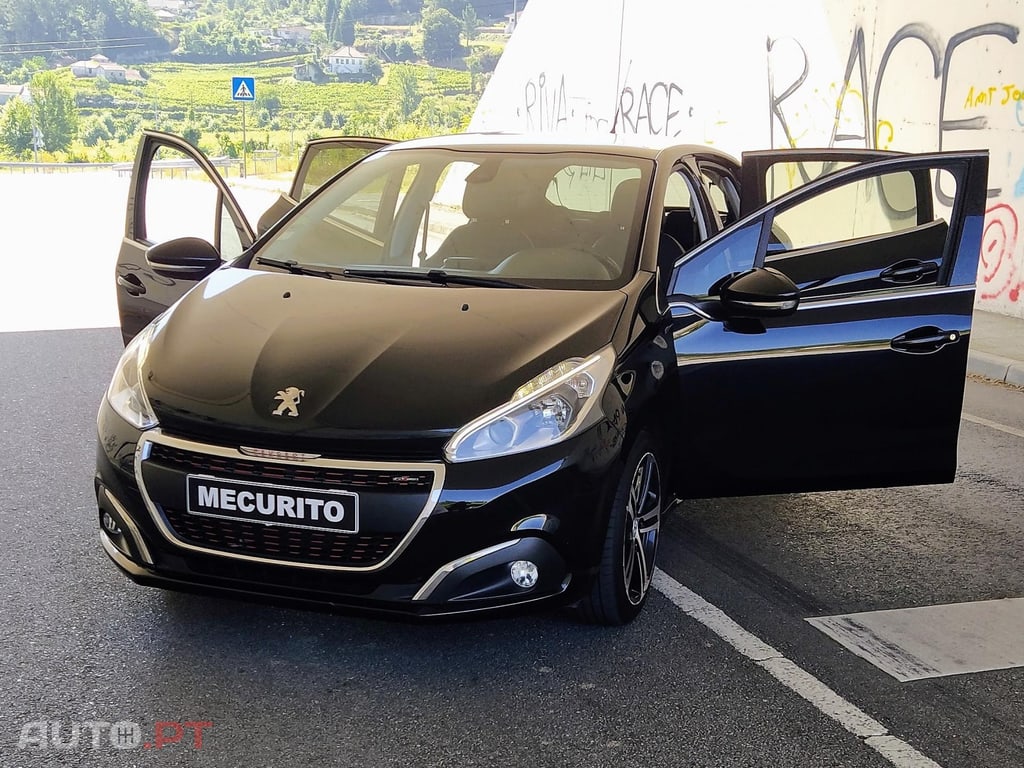 Peugeot 208 Puretech Turbo GT line