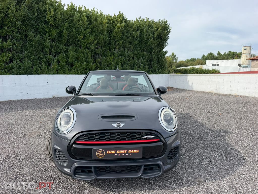 MINI Cabrio John Cooper Works