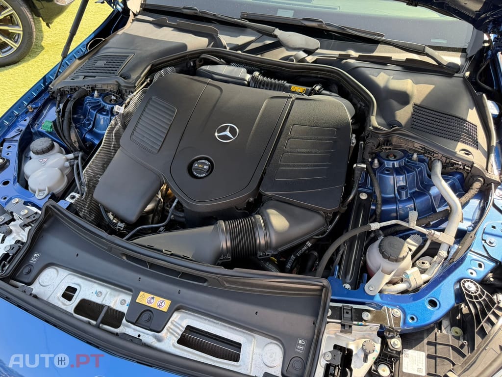 Mercedes-Benz C 300 e AMG Line