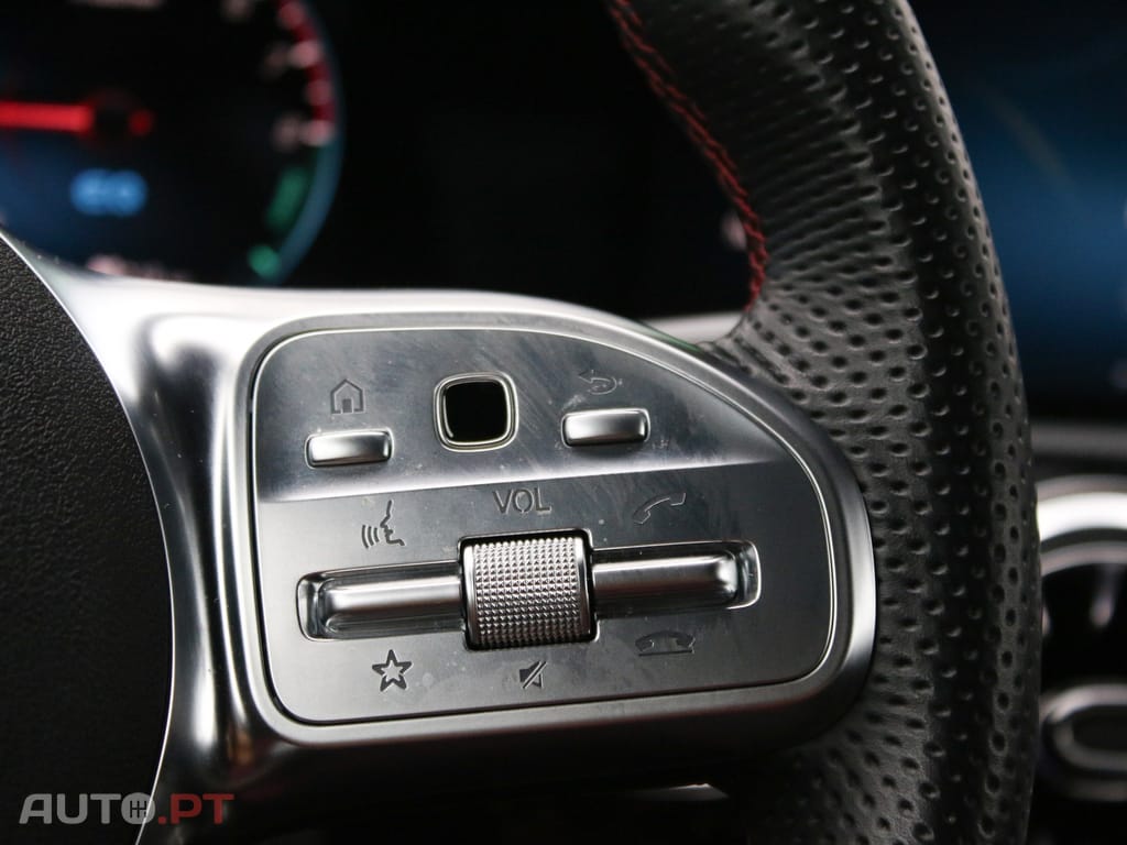 Mercedes-Benz CLA 250 e Shooting Brake AMG Line