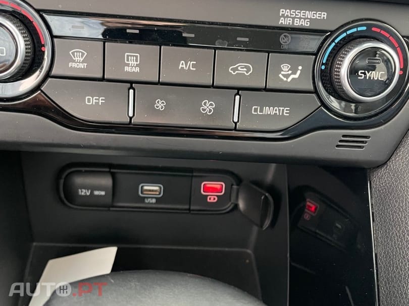 Kia Niro 1.6 GDi HEV Drive