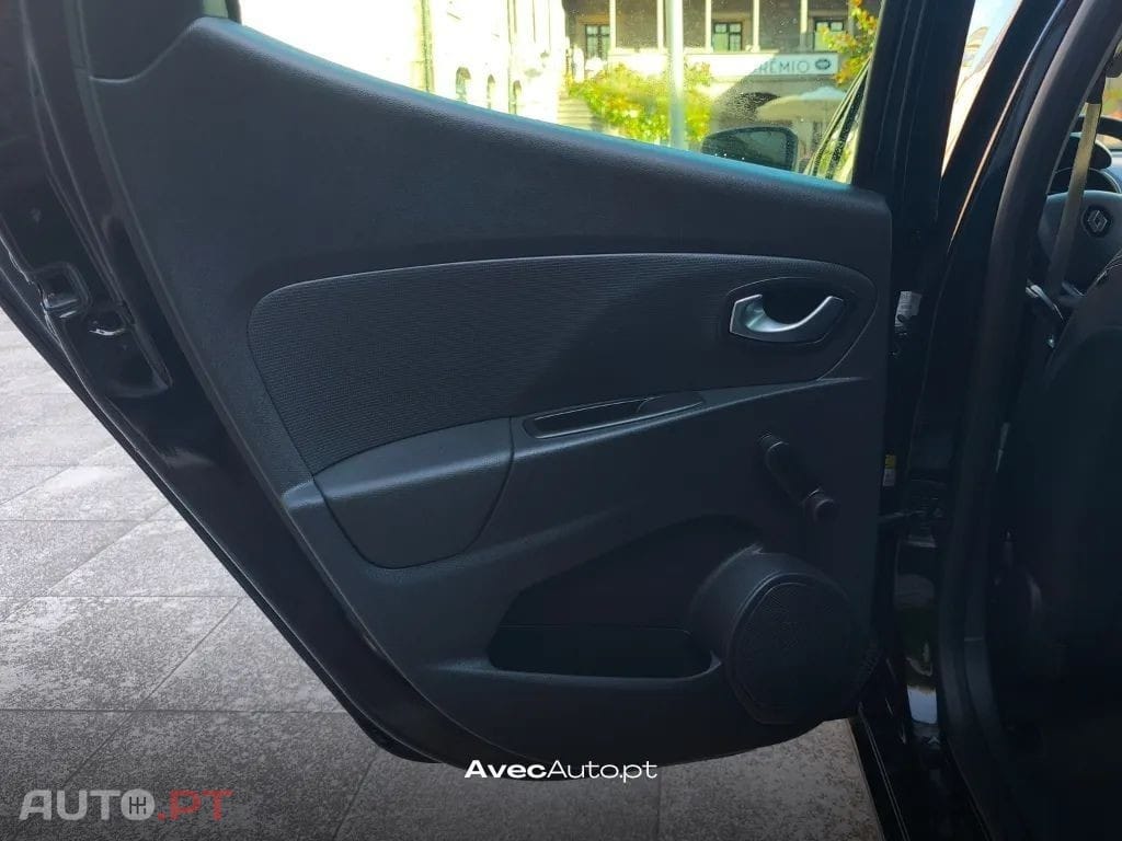 Renault Clio (Energy) TCe 90 Start & Stop LIMITED