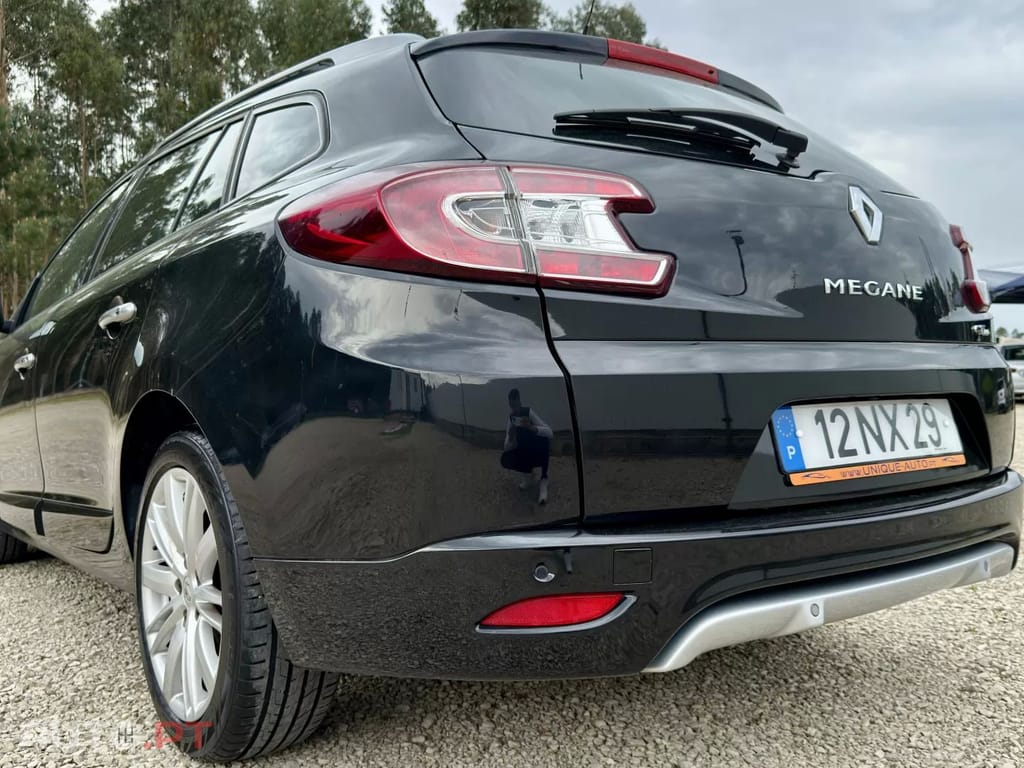 Renault Mégane Sport Tourer 1.5 dCi GT Line SS — fotografia 10