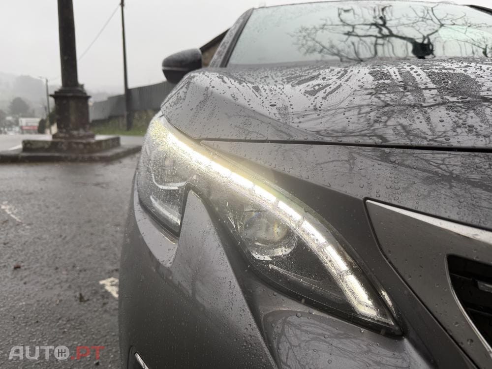 Peugeot 3008 1.6 BlueHDi GT Line Grip Control EAT6