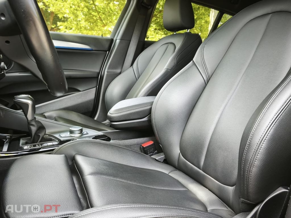 BMW X2 25 e xDrive X Pack M