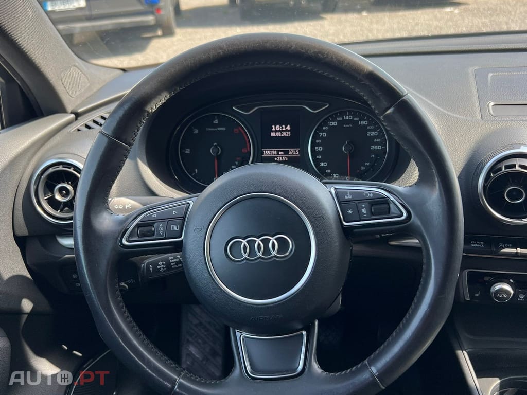 Audi A3 2.0 TDi S-line