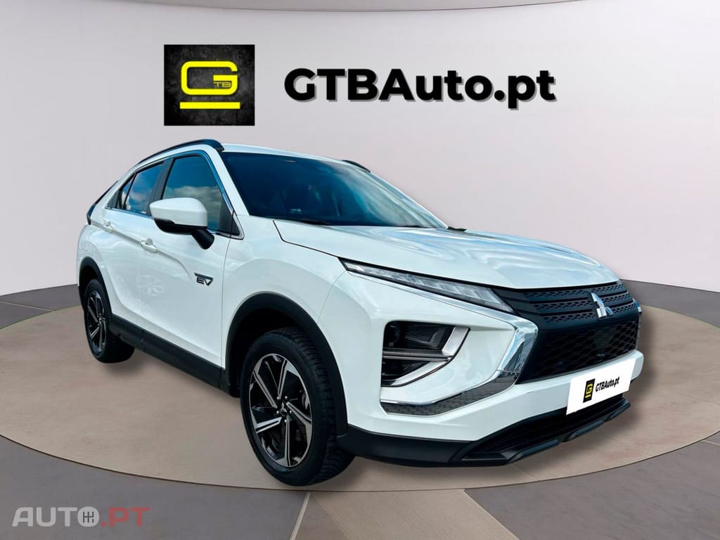 Mitsubishi Eclipse Cross I.V.A DEDUTÍVEL 2.4 MIVEC BASIS ALLRAD