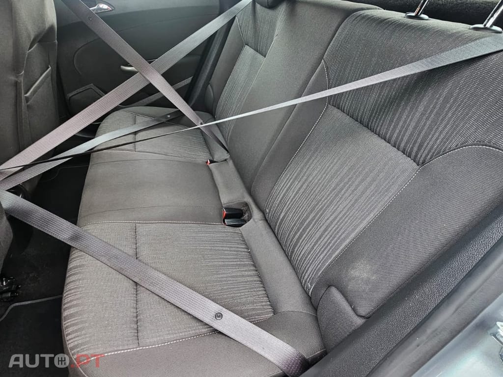 Opel Astra 1.3 CDTi Enjoy