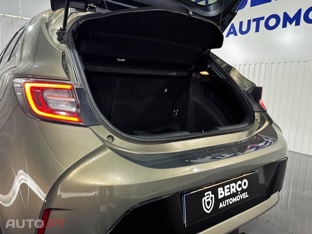 Toyota Corolla 1.8 Hybrid Comfort+P.Sport