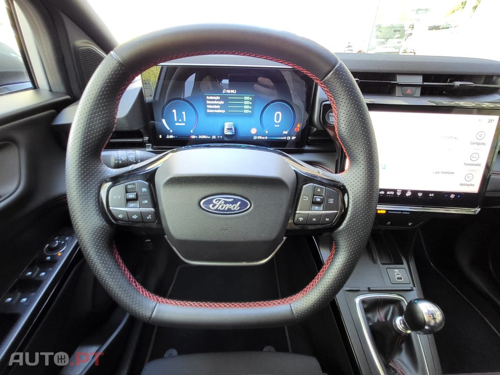 Ford Puma 1.0 EcoBoost mHEV ST-Line