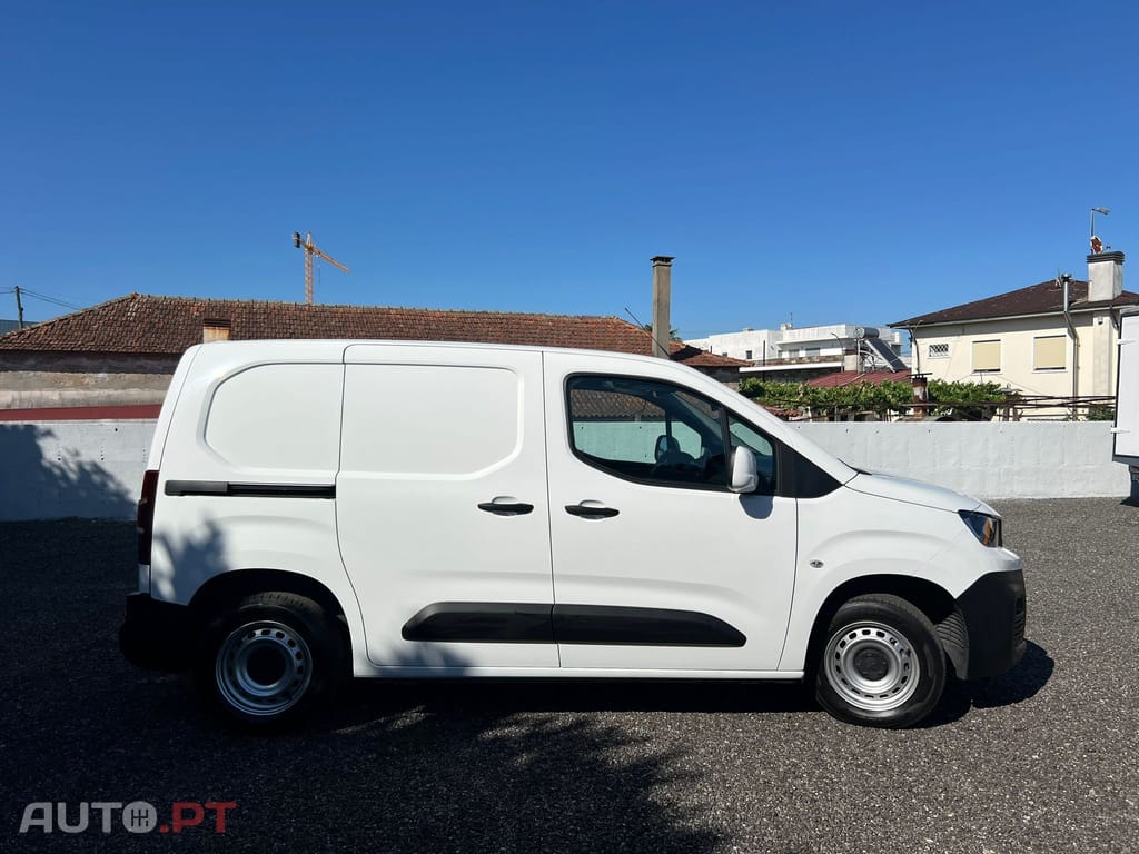 Peugeot Partner 1.5 BlueHDi Standard
