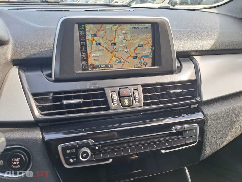 BMW 216 d Advantage