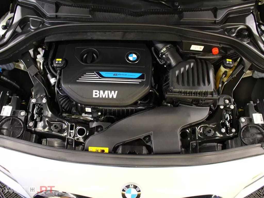BMW 225 Line Luxury